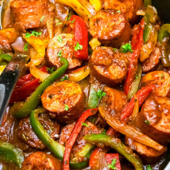Easy Italian Sausage and Peppers in Black Crockpot