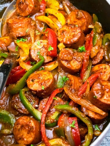 Easy Italian Sausage and Peppers in Black Crockpot