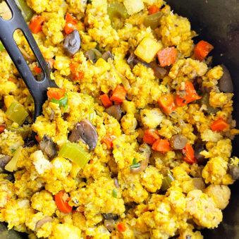 Black Slow Cooker With Easy Cornbread Stuffing